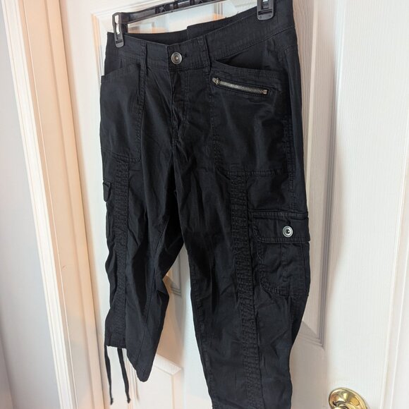 NWOT cargo crop pants - 12 - Picture 2 of 6